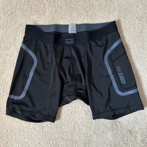 Nasty Pig Drill Compression Short, Medium